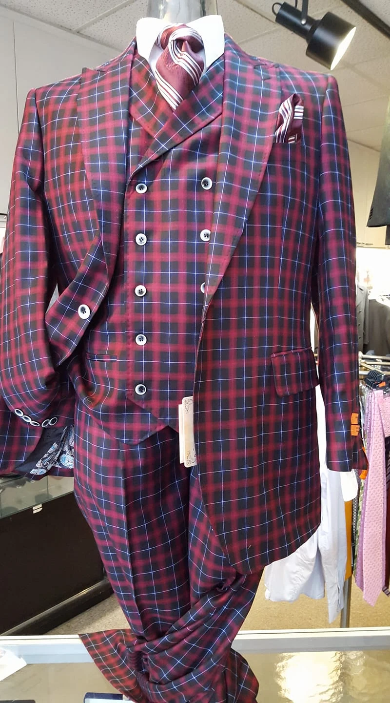 Burgundy plaid three-piece suit with double-breasted vest