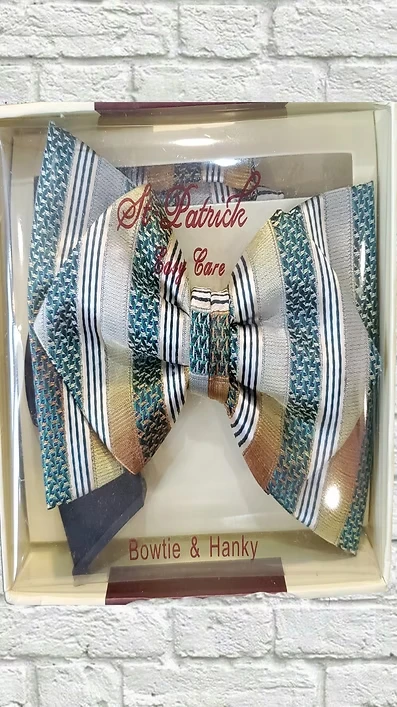 St. Patrick striped bow tie and pocket square set in gift box